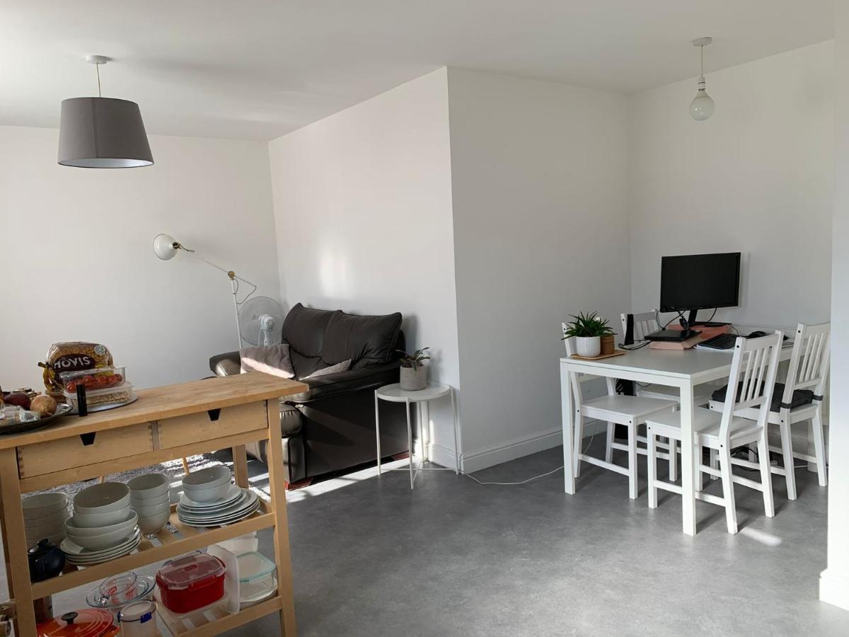 Bright, Chilled Ensuite Db Room In A Shared Flat! London Exterior foto