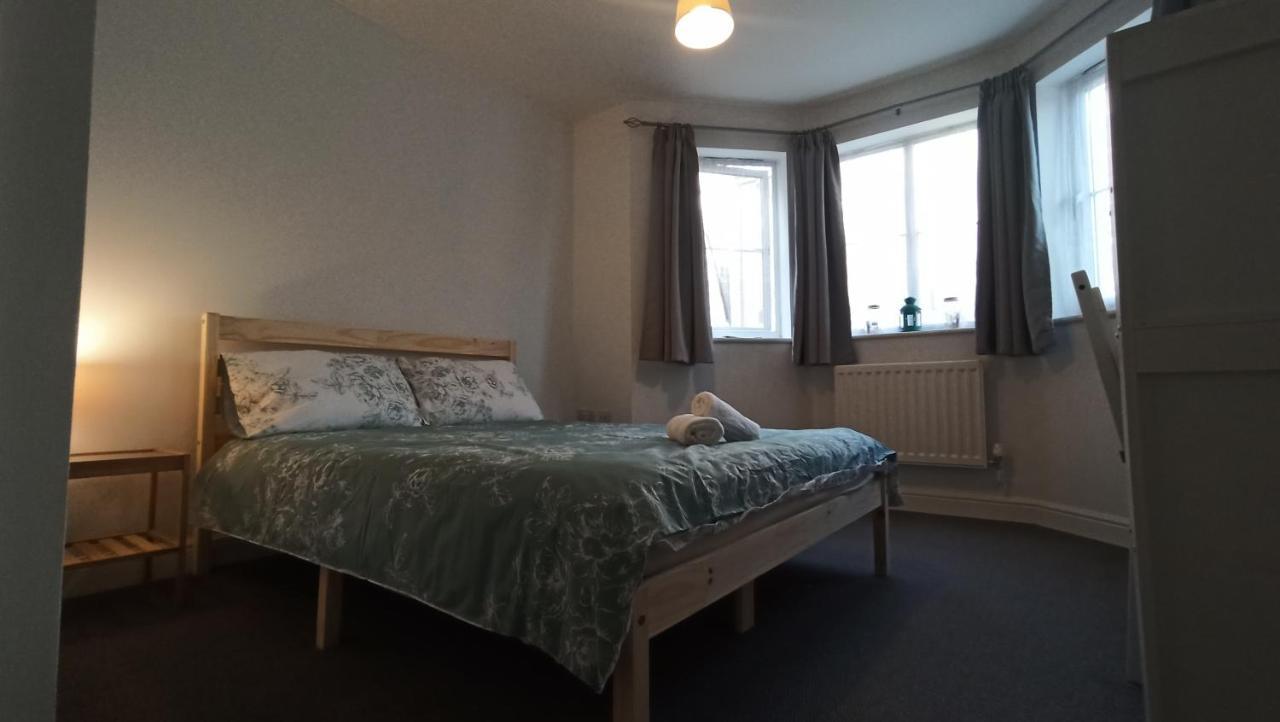Bright, Chilled Ensuite Db Room In A Shared Flat! London Exterior foto